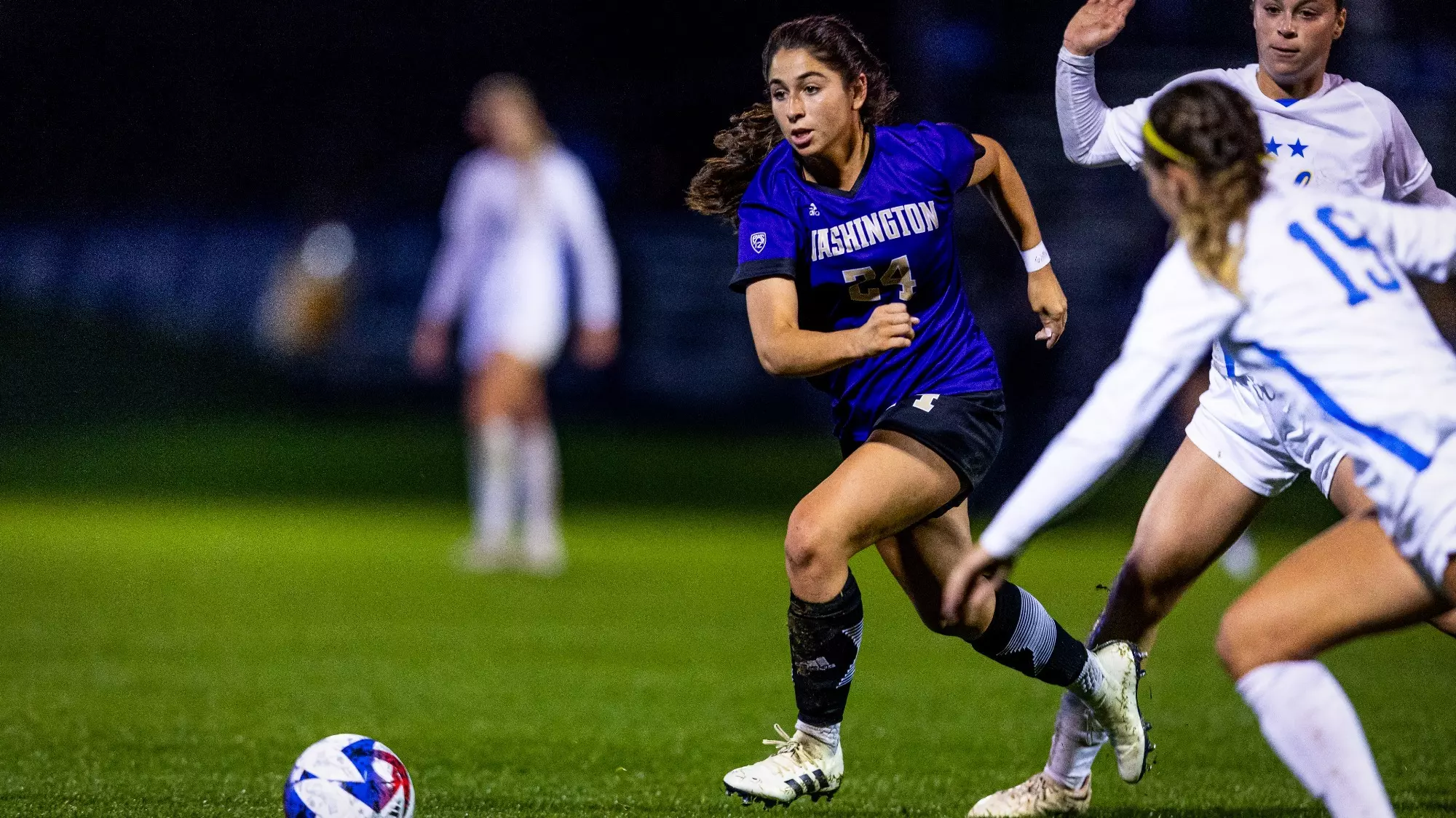 根据历史经 根据历史经